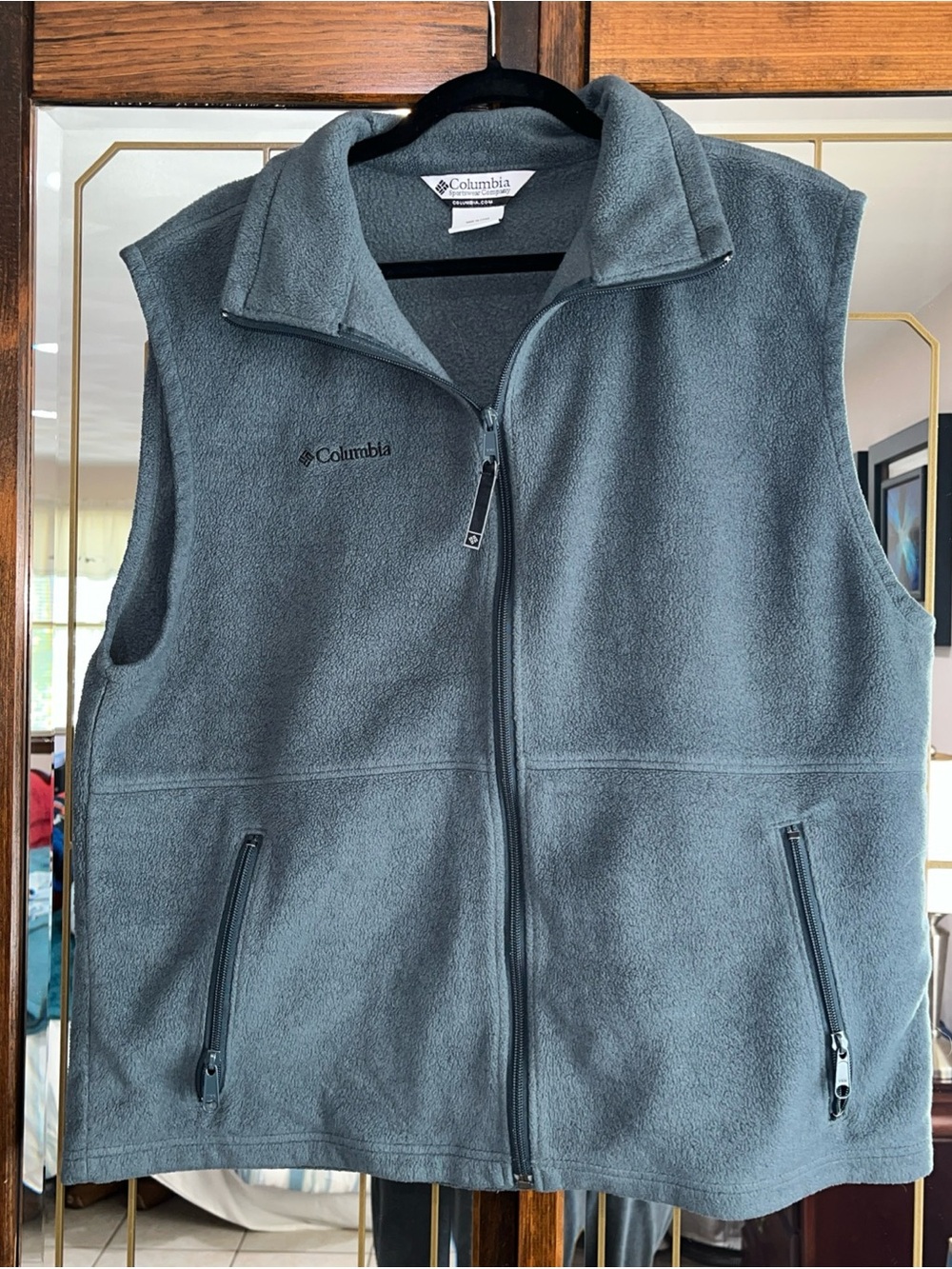 Columbia Gray Full Zip Fleece Vest